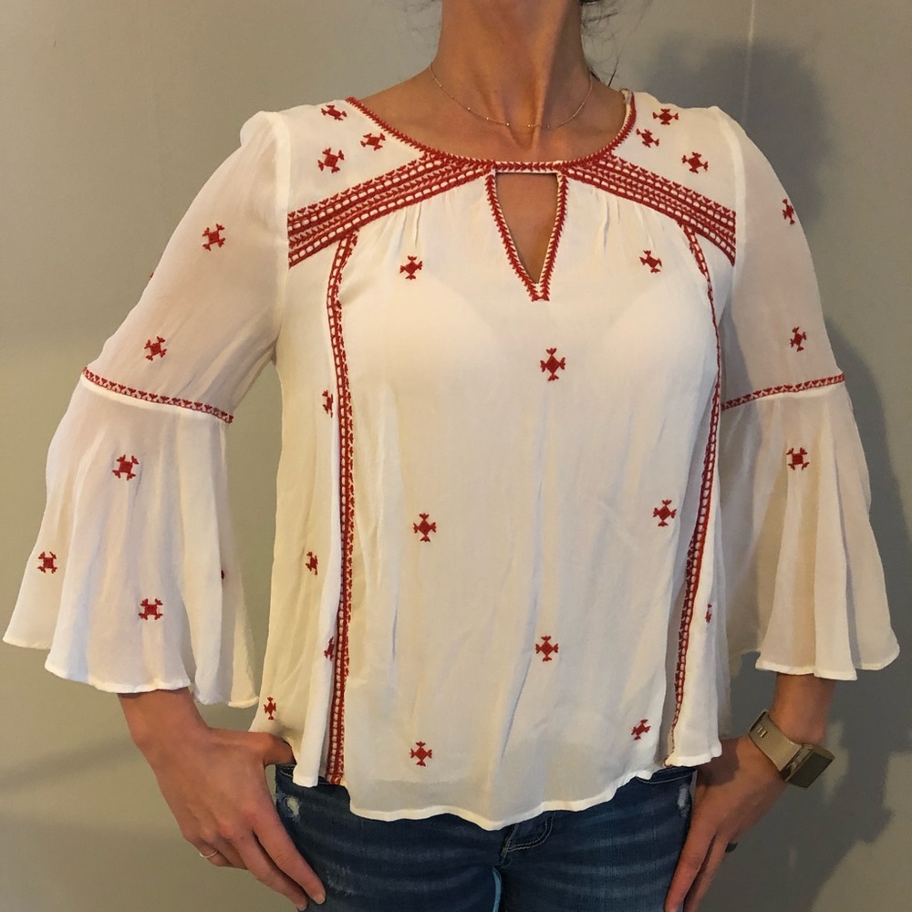 Red & White loose blouse! Size S. Very fun shirt!